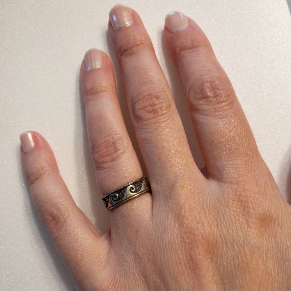 Handmade silver wave ring